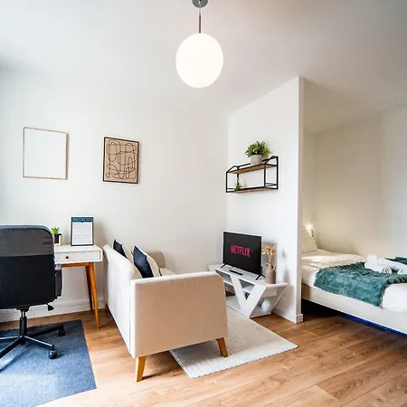 Le Rollin - Proche Hopital- Netflix Apartman