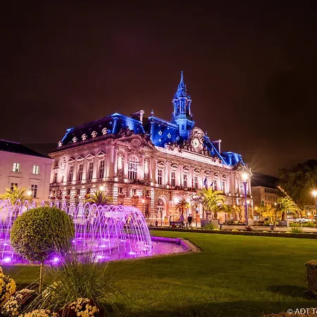 Le Rollin - Proche Hopital- Netflix *