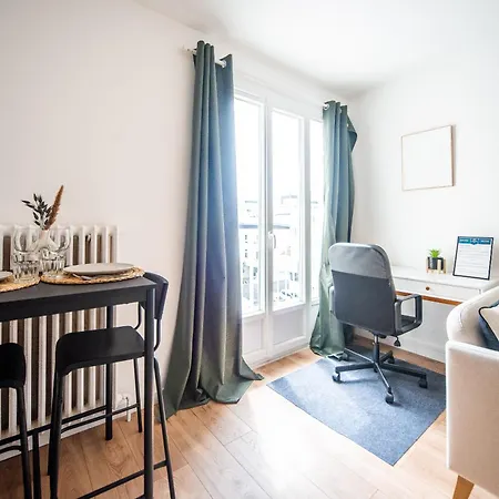 Le Rollin - Proche Hopital- Netflix Apartman *